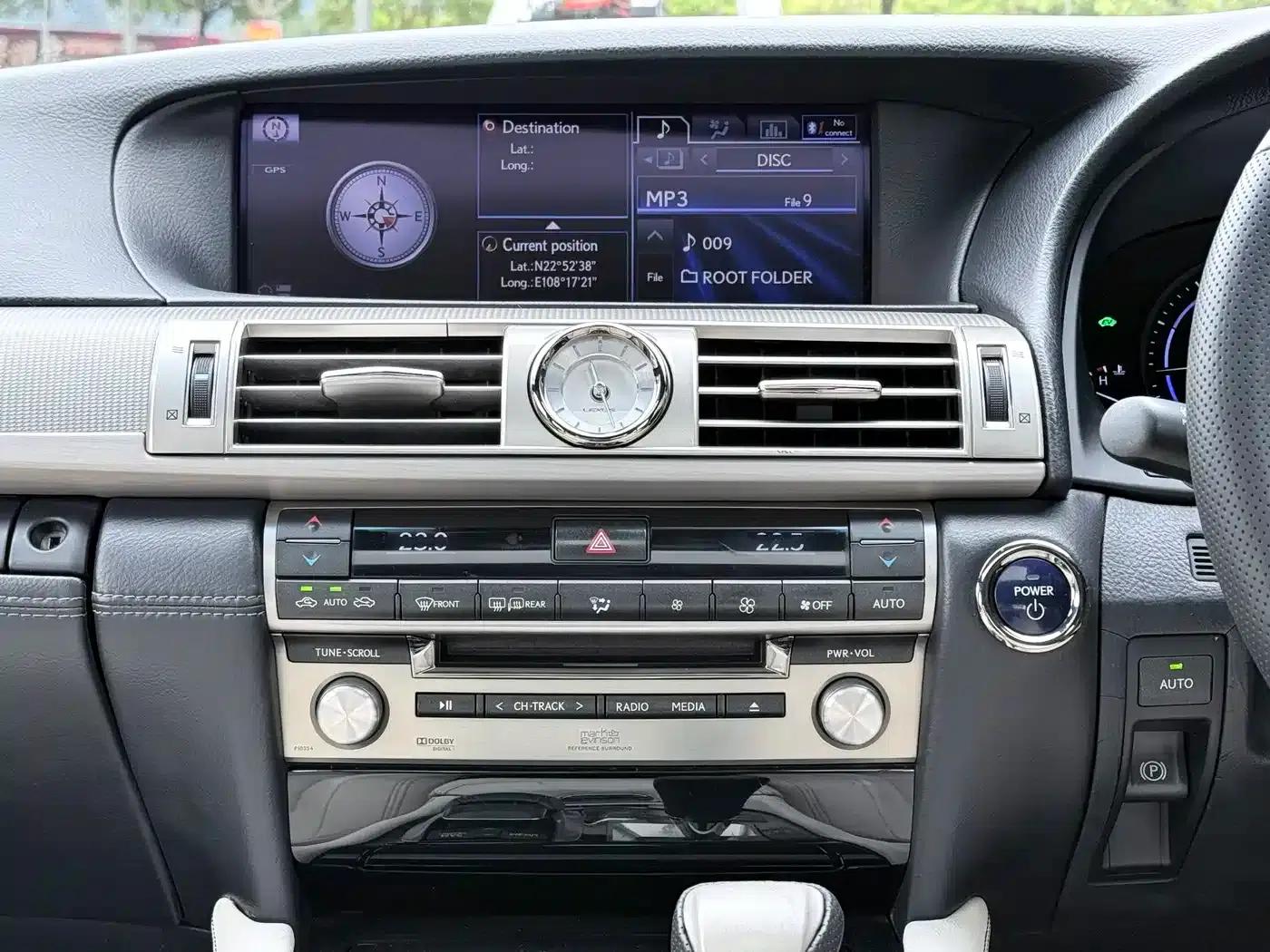 Lexus LS 2013 600hL — миниатюра 12