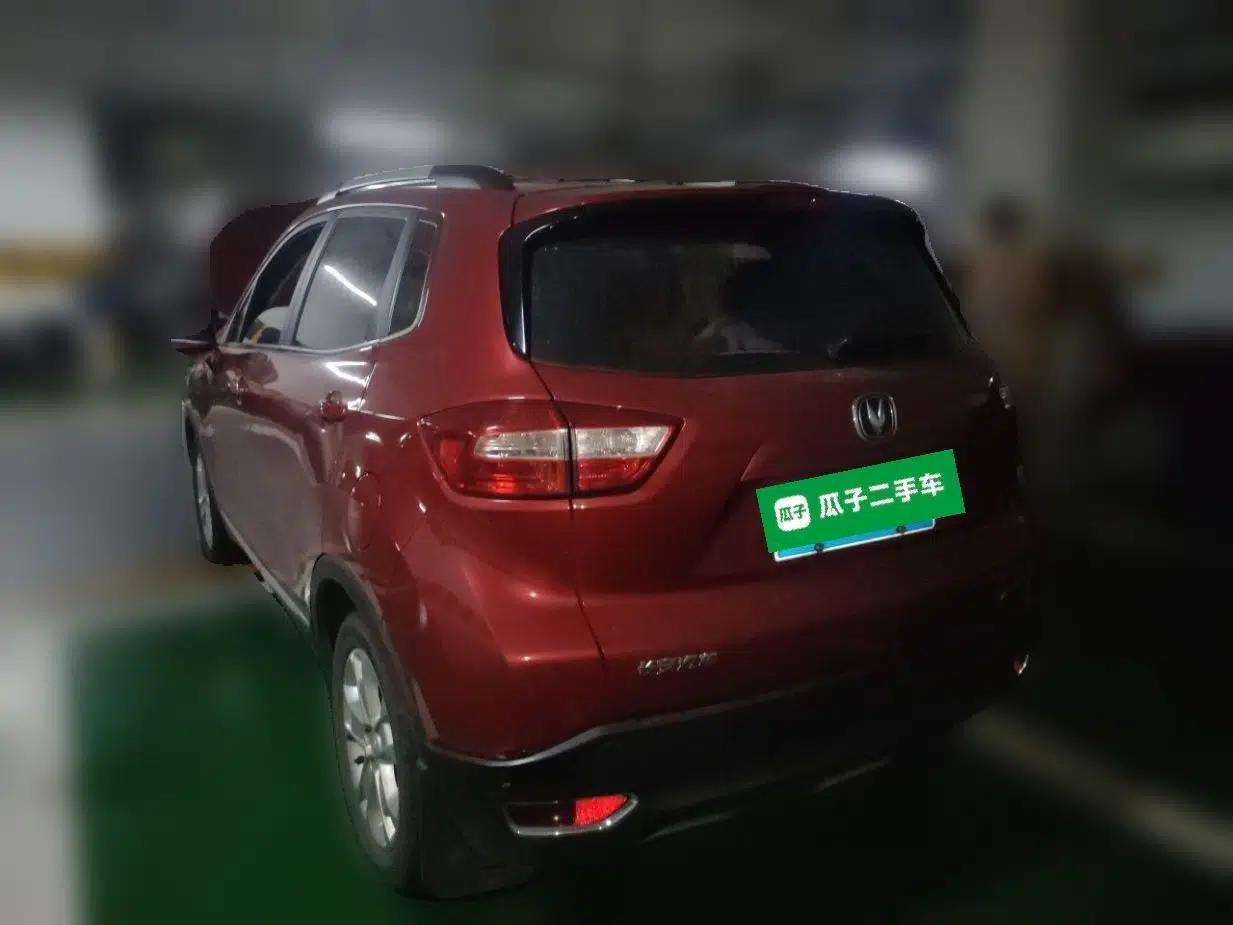 CHANGAN CS15 2016 1.5L Manual Fashion Edition — миниатюра 4