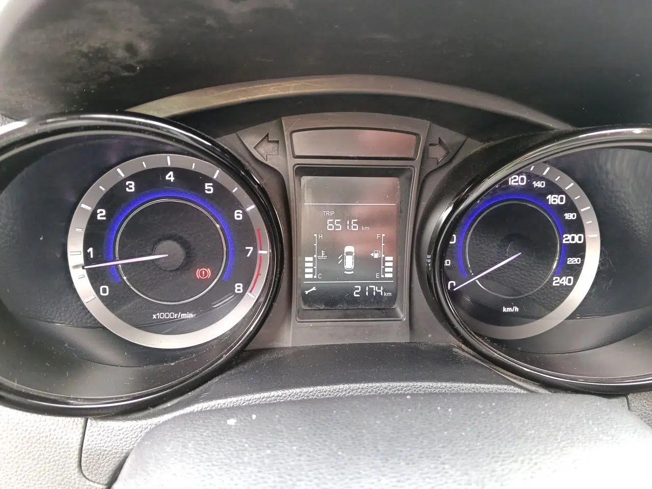 CHANGAN CS15 2016 1.5L Manual Fashion Edition — миниатюра 12