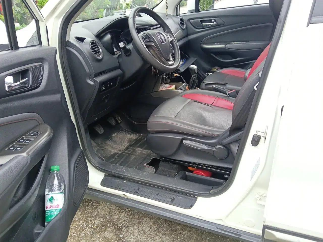 CHANGAN CS15 2016 1.5L Manual Fashion Edition — миниатюра 16