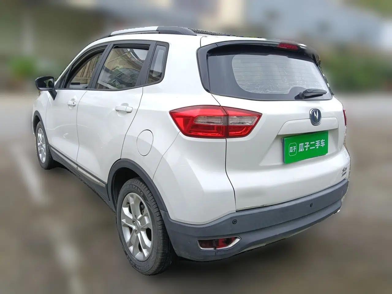 CHANGAN CS15 2016 1.5L Manual Fashion Edition — миниатюра 4
