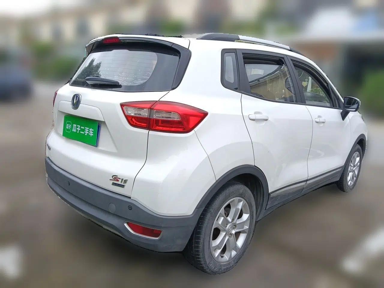 CHANGAN CS15 2016 1.5L Manual Fashion Edition — миниатюра 6
