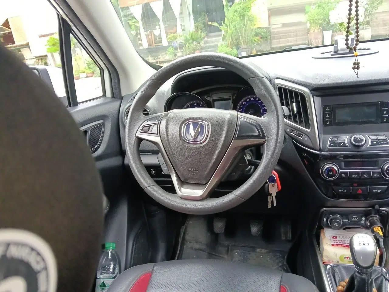 CHANGAN CS15 2016 1.5L Manual Fashion Edition — миниатюра 10
