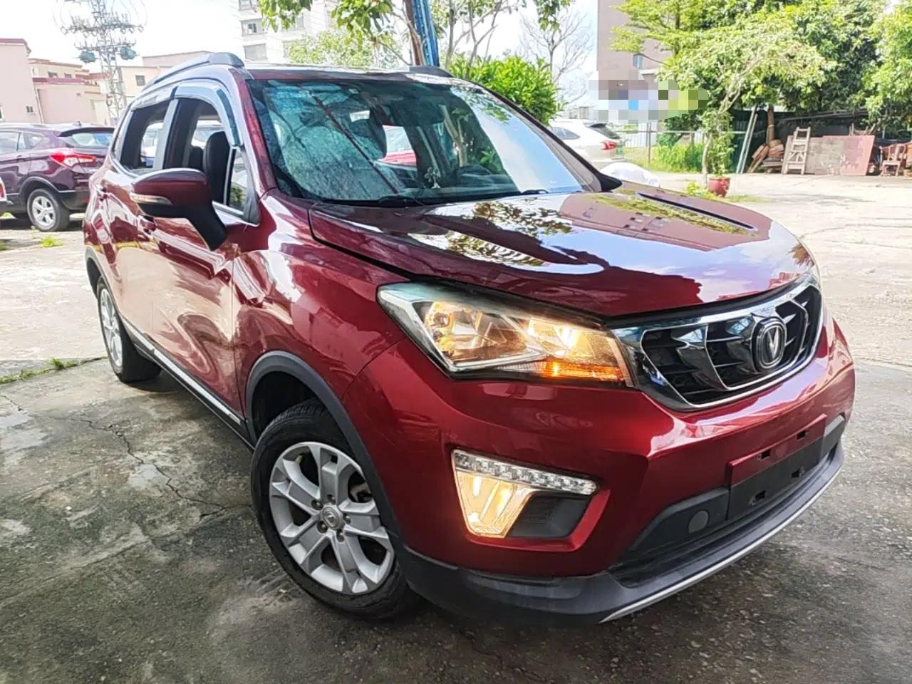 CHANGAN CS15 2016 1.5L Manual Fashion Edition — миниатюра 3
