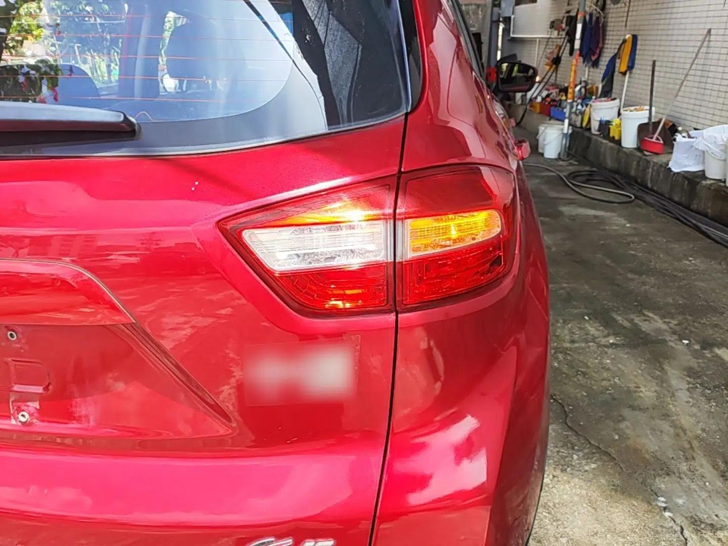 CHANGAN CS15 2016 1.5L Manual Fashion Edition — миниатюра 9