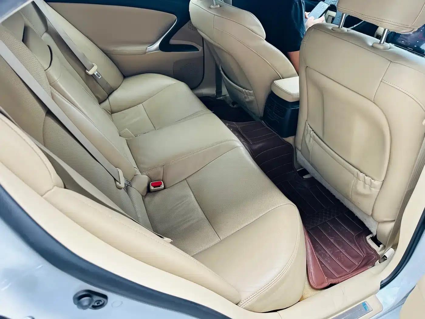 Lexus IS 2006 300 Dynamic Edition — миниатюра 8