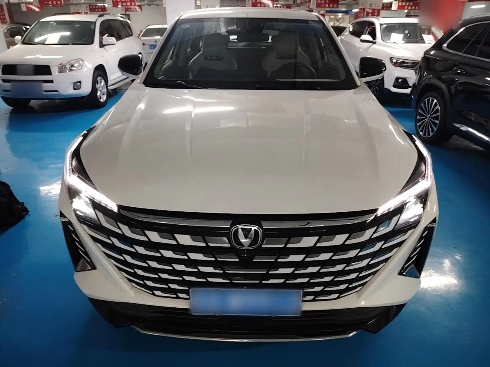 CHANGAN UNI-Z 2025 1.5T Luxury Version — миниатюра 2