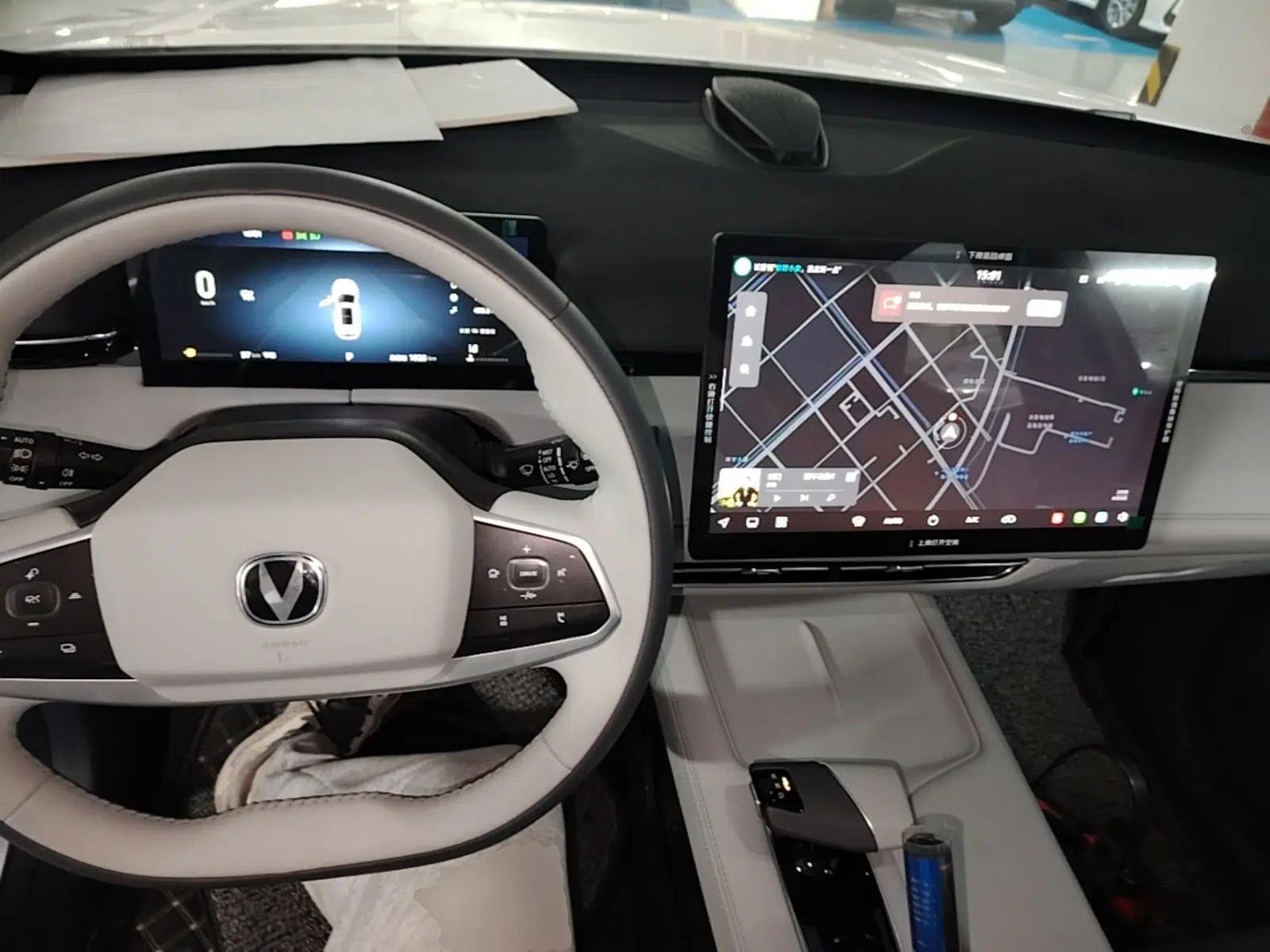 CHANGAN UNI-Z 2025 1.5T Luxury Version — миниатюра 17