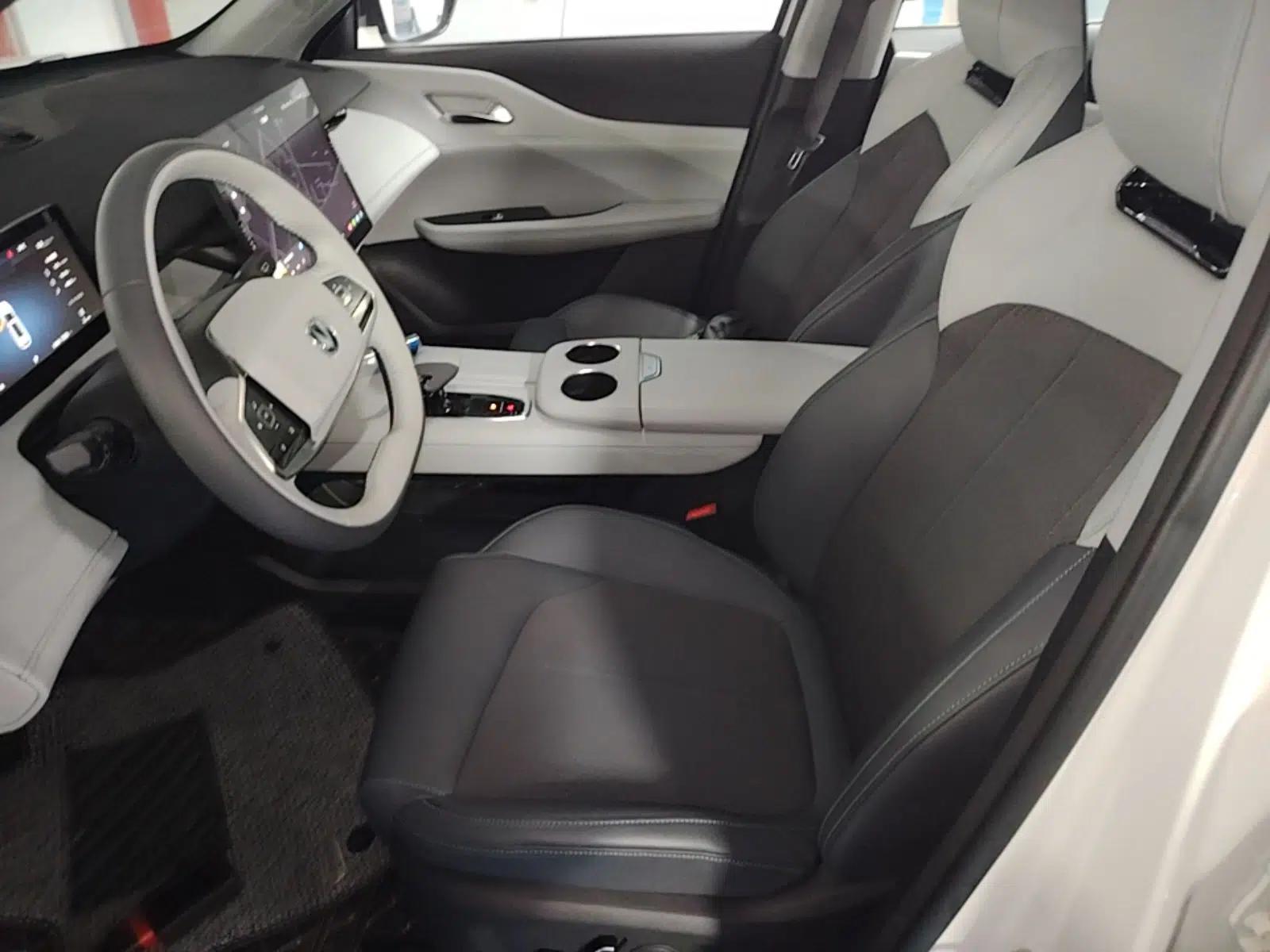 CHANGAN UNI-Z 2025 1.5T Luxury Version — миниатюра 22