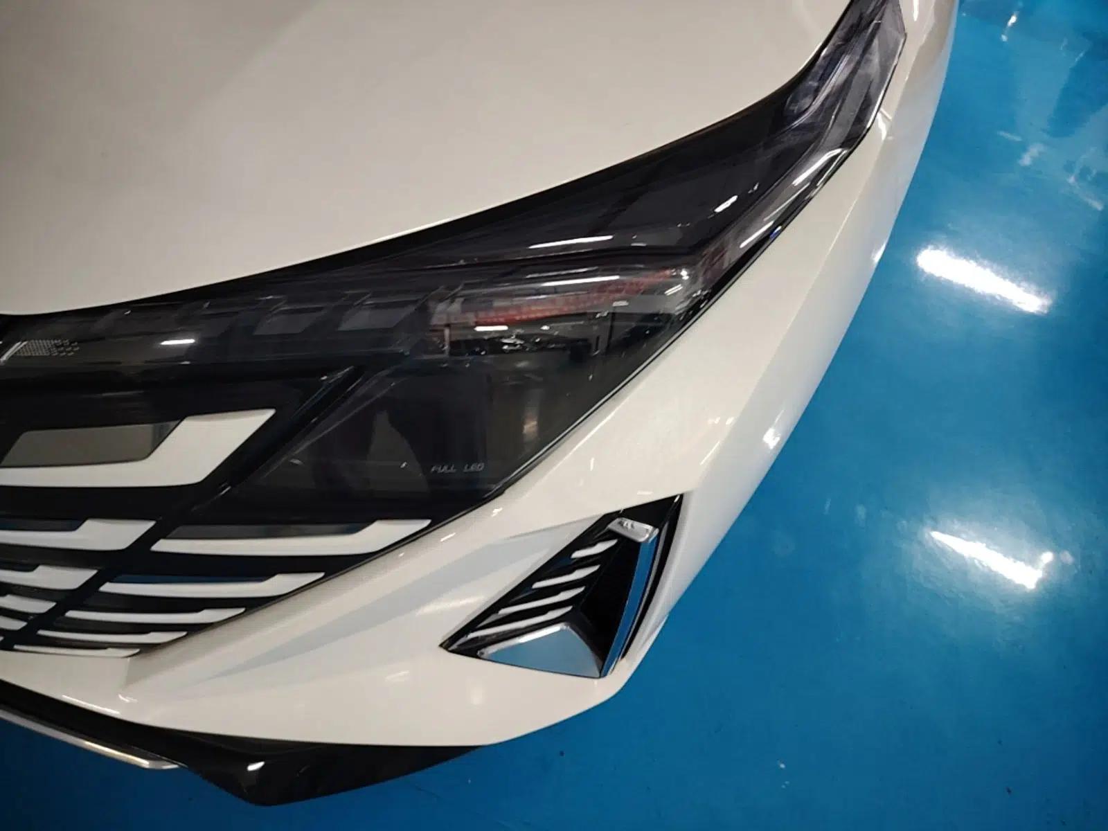CHANGAN UNI-Z 2025 1.5T Luxury Version — миниатюра 8