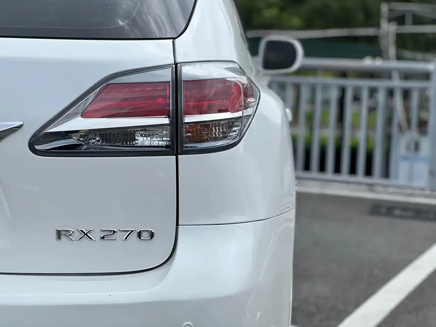 Lexus RX Classic 2013 270 Elite Edition — миниатюра 18