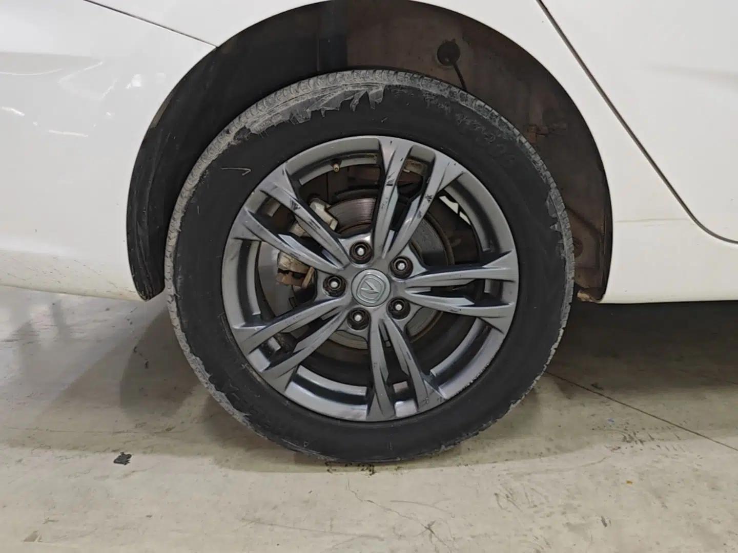 CHANGAN Eado DT 2019 1.6L Manual Comfort Model China VI Standard — миниатюра 11