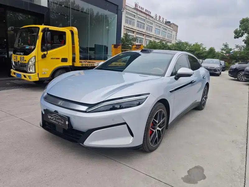 Han L EV 2025 Model 701KM Rear-Wheel Drive LiDAR Flagship Edition — миниатюра 1