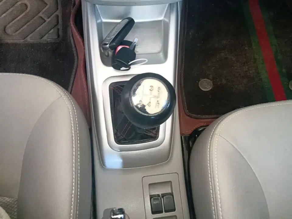 CHANGAN Alsvin V3 2015 1.4L Manual Meiruan Model China V Standard — миниатюра 16