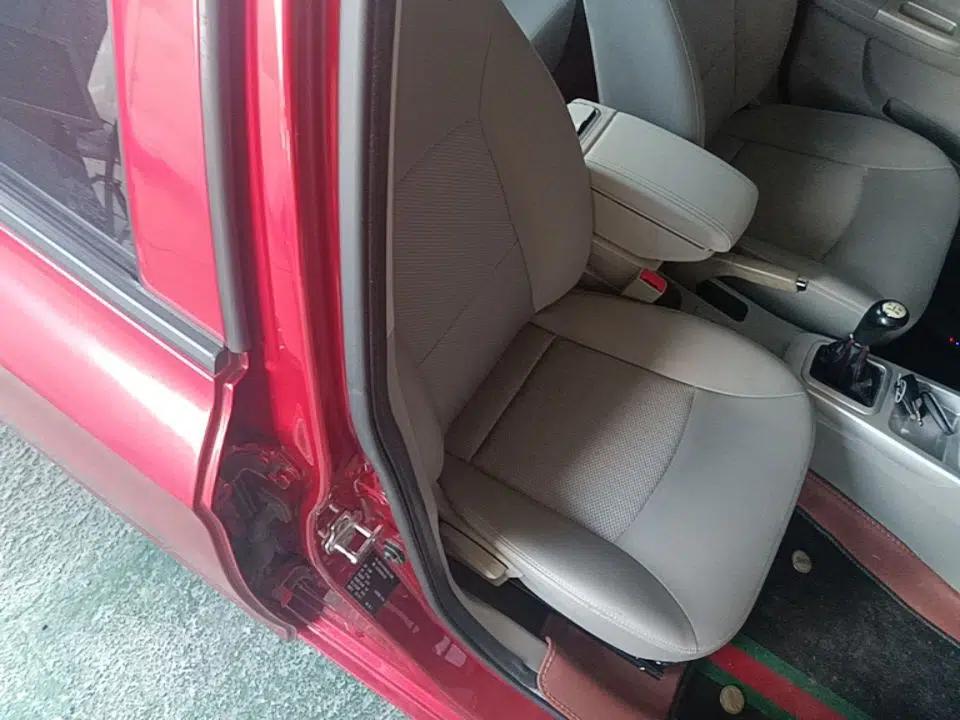 CHANGAN Alsvin V3 2015 1.4L Manual Meiruan Model China V Standard — миниатюра 19