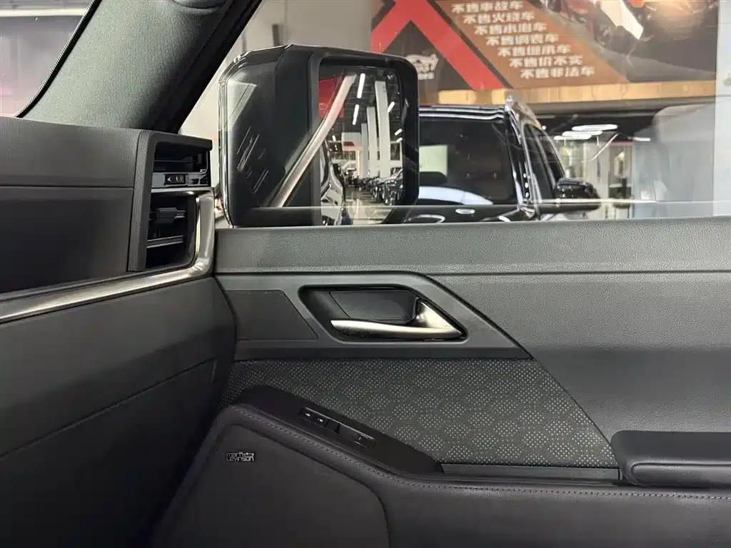 Lexus GX 2024 Overtrail Peak Edition — миниатюра 2