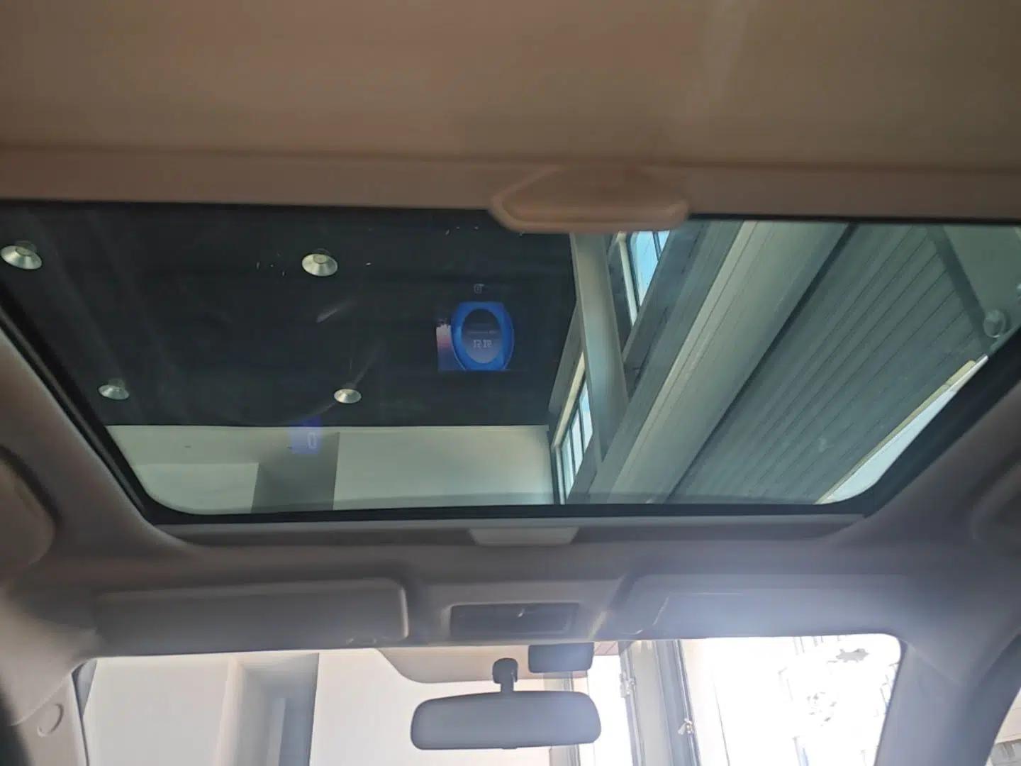 CHANGAN Benni 2014 1.4L IMT Luxury Model with Sunroof — миниатюра 21