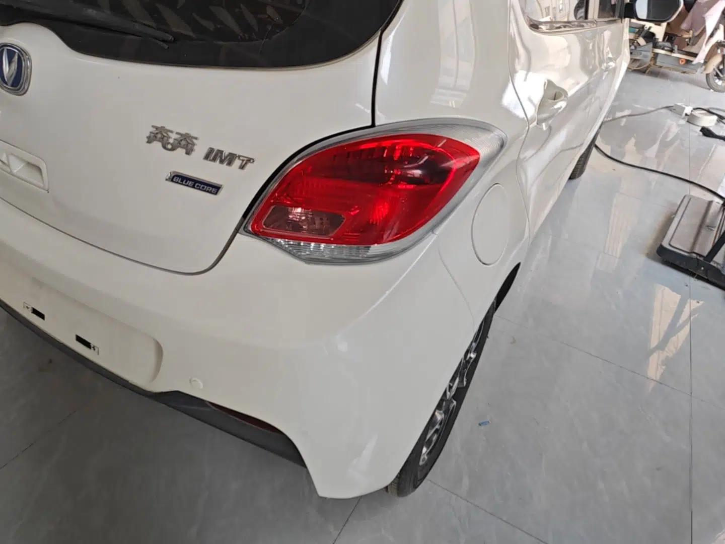 CHANGAN Benni 2014 1.4L IMT Luxury Model with Sunroof — миниатюра 9