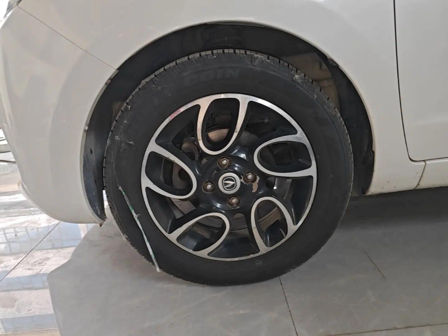 CHANGAN Benni 2014 1.4L IMT Luxury Model with Sunroof — миниатюра 10