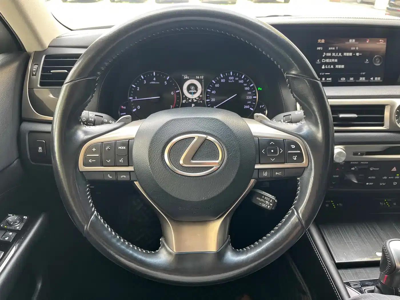 Lexus GS 2016 200t F SPORT — миниатюра 13
