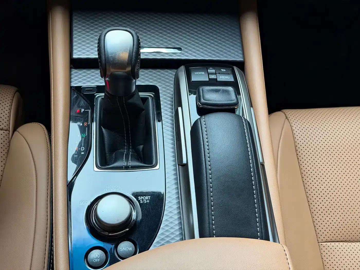 2017 Lexus GS 300 F SPORT — миниатюра 8