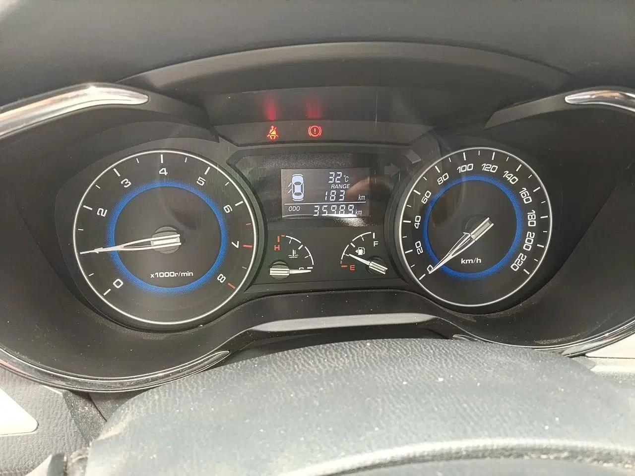 CHANGAN Alsvin V7 2016 1.6L Manual Enjoyment Model China IV Standard — миниатюра 12