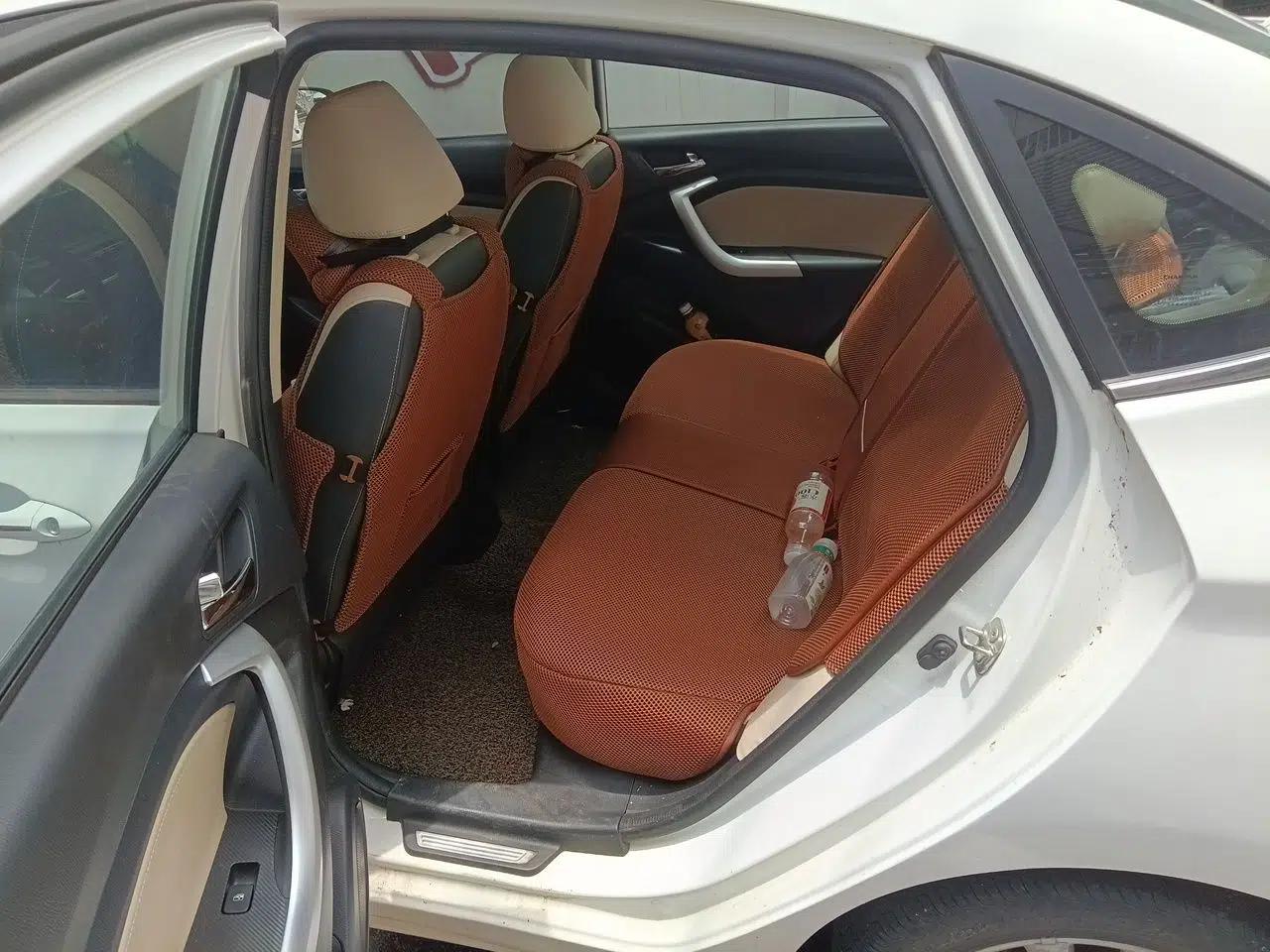 CHANGAN Alsvin V7 2016 1.6L Manual Enjoyment Model China IV Standard — миниатюра 17