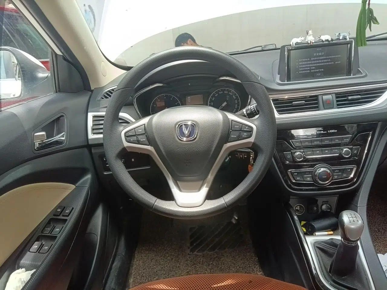 CHANGAN Alsvin V7 2016 1.6L Manual Enjoyment Model China IV Standard — миниатюра 10