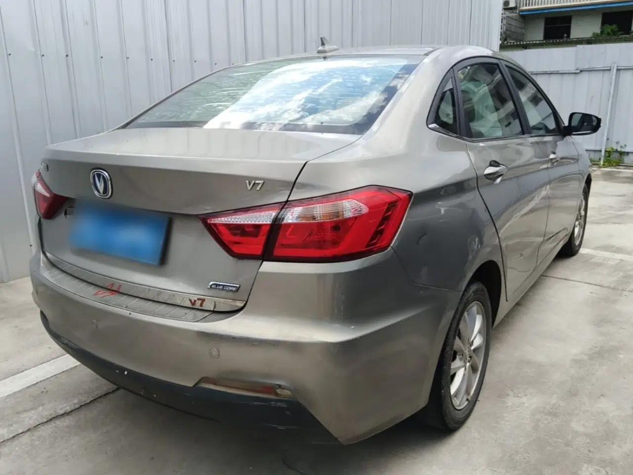 CHANGAN Alsvin V7 2015 1.6L Manual Enjoyment Model China IV Standard — миниатюра 6