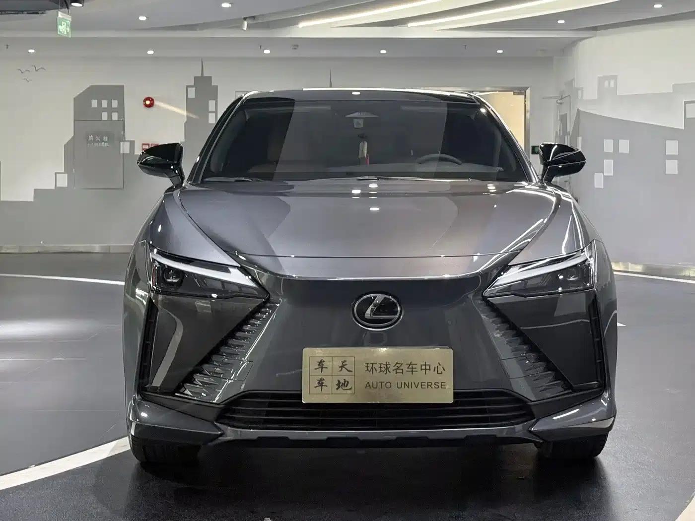 Lexus RZ 2023 450e AWD Luxury Edition — миниатюра 2