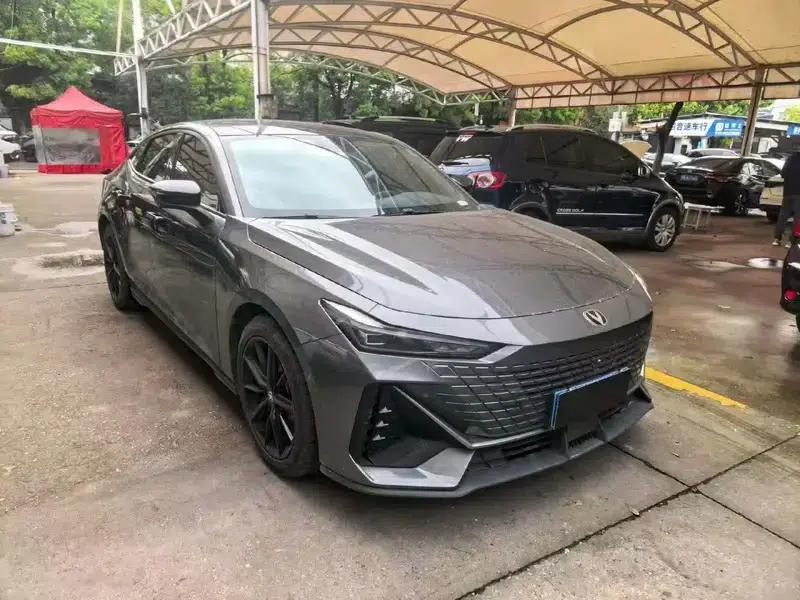 Changan UNI-V 2022 1.5T Premium Edition — миниатюра 3