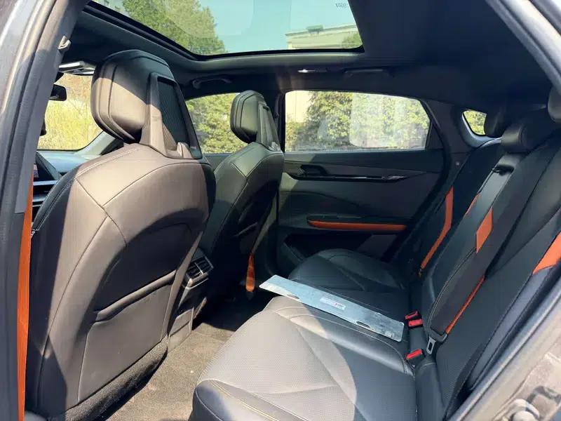 Changan UNI-V 2022 1.5T Premium Edition — миниатюра 18