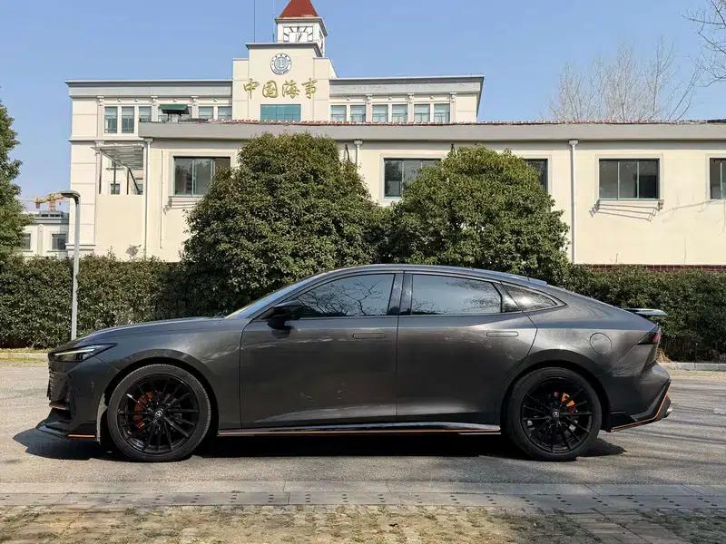 Changan UNI-V 2022 1.5T Premium Edition — миниатюра 4