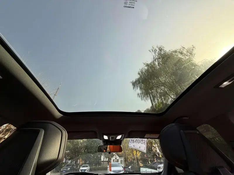 Changan UNI-V 2022 1.5T Premium Edition — миниатюра 13