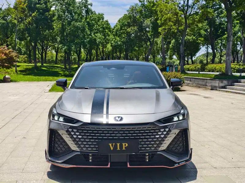 Changan UNI-V 2023 2.0T Leading Speed Edition — миниатюра 2