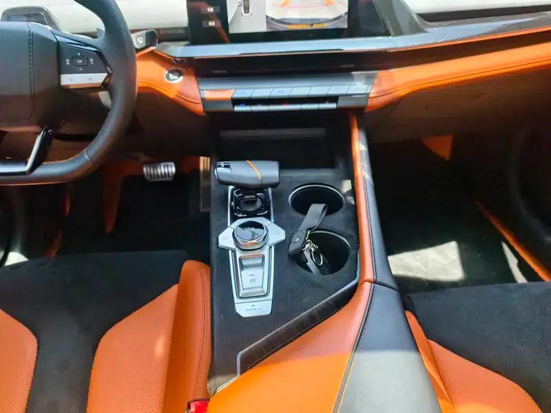 Changan UNI-V 2023 2.0T Leading Speed Edition — миниатюра 14