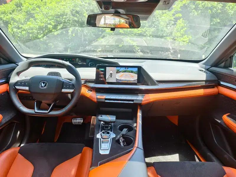 Changan UNI-V 2023 2.0T Leading Speed Edition — миниатюра 15