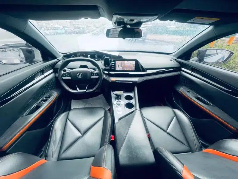 Changan UNI-V 2022 1.5T Sport Edition — миниатюра 6