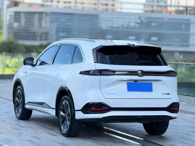 Changan CS75 PLUS 2025 Fourth Generation 1.5T New Blue Whale Smart Flagship Edition — миниатюра 4