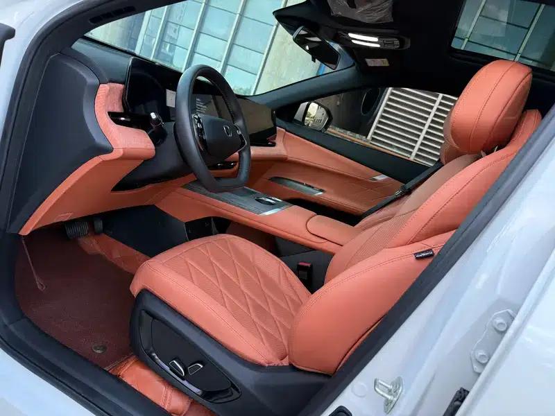 Changan CS75 PLUS 2025 Fourth Generation 1.5T New Blue Whale Smart Flagship Edition — миниатюра 8