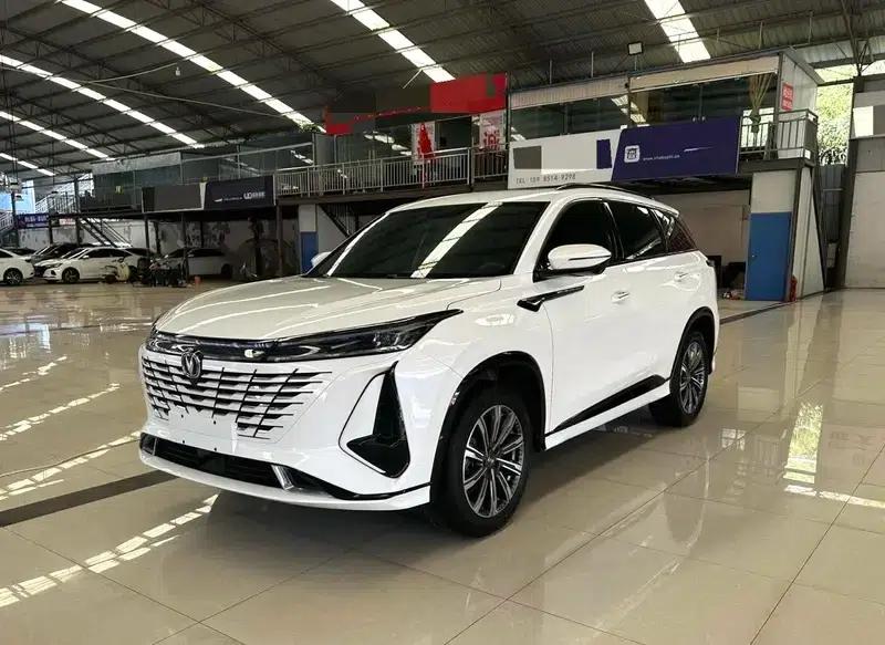 Changan CS75 PLUS 2024 Model, Third Generation, Champion Edition, 1.5T Automatic Intelligent Driving Sporty Type — миниатюра 1