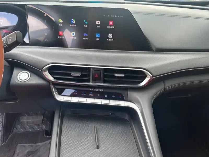 Changan UNI-T 2020 1.5T Premium Edition — миниатюра 7