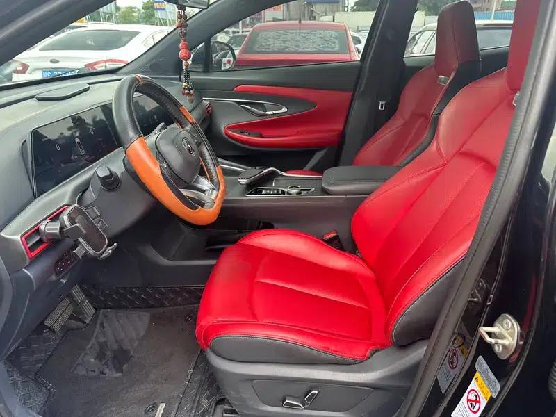 Changan UNI-T 2020 1.5T Premium Edition — миниатюра 10
