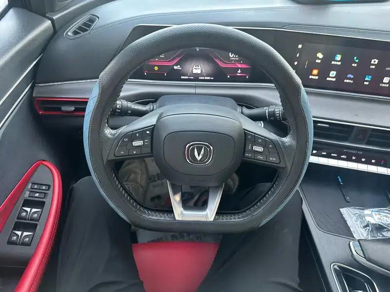Changan UNI-T 2021 1.5T Sport Flagship Edition — миниатюра 9