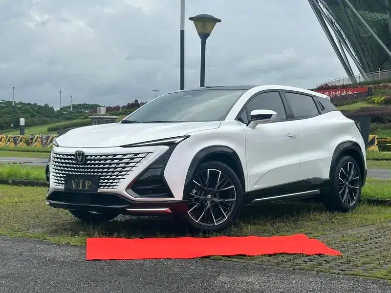Changan UNI-T 2023 Second Generation 1.5T Premium Edition — миниатюра 1