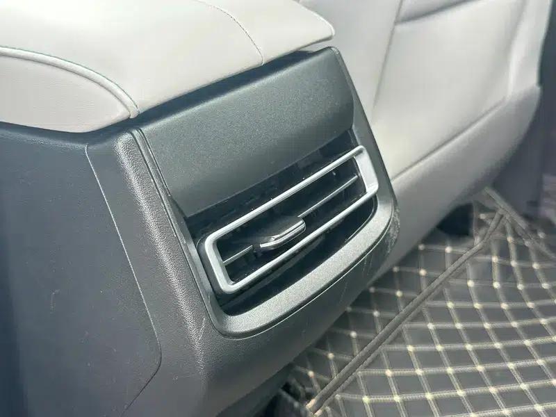 Changan UNI-T 2023 Second Generation 1.5T Premium Edition — миниатюра 12