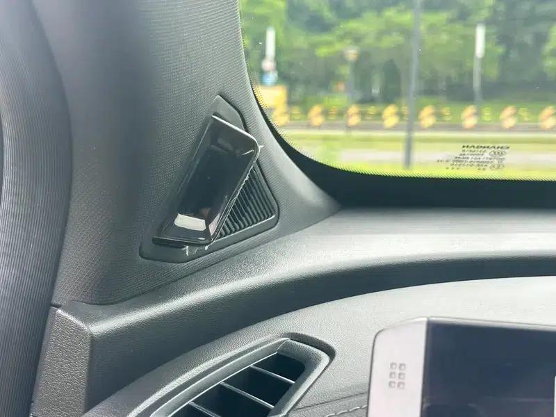Changan UNI-T 2023 Second Generation 1.5T Premium Edition — миниатюра 19