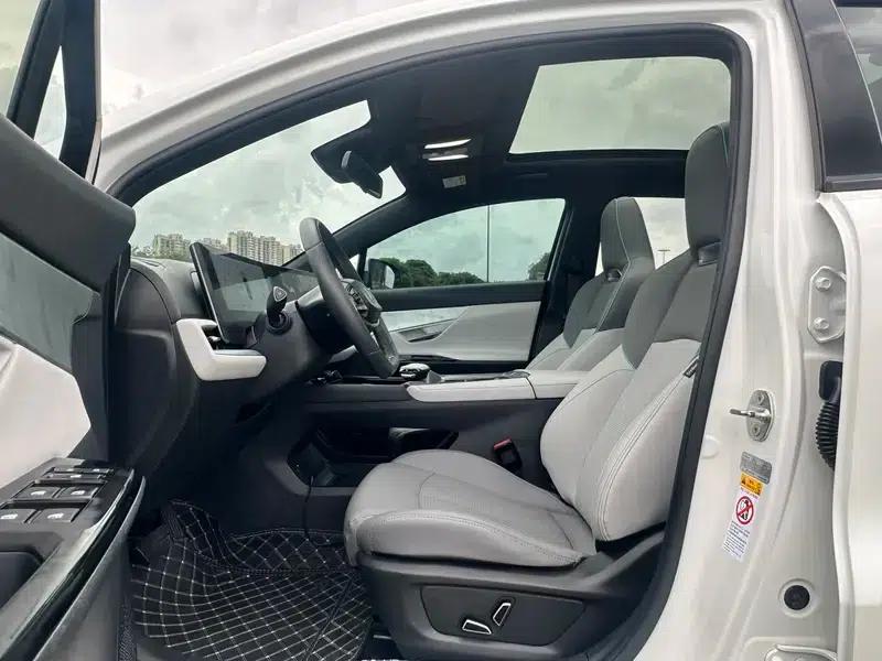Changan UNI-T 2023 Second Generation 1.5T Premium Edition — миниатюра 27
