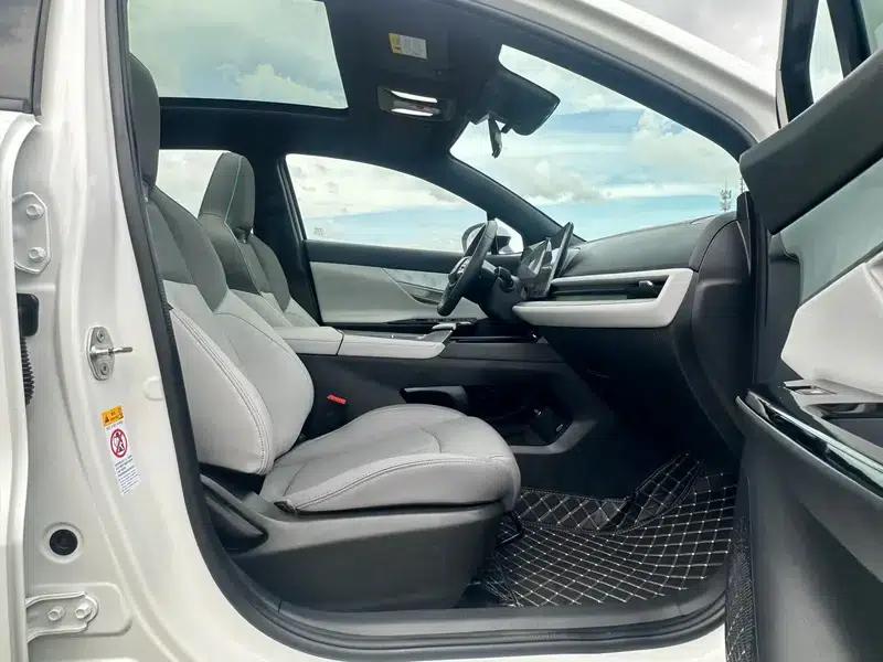 Changan UNI-T 2023 Second Generation 1.5T Premium Edition — миниатюра 28