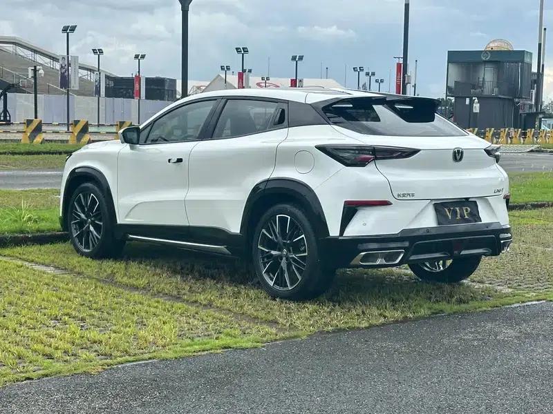 Changan UNI-T 2023 Second Generation 1.5T Premium Edition — миниатюра 5